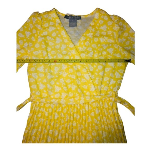Yellow‎ white floral pleated knee length swing skirt faux wrap dress size 4 new - Picture 6 of 16